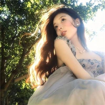 姊姊妹妹站起来